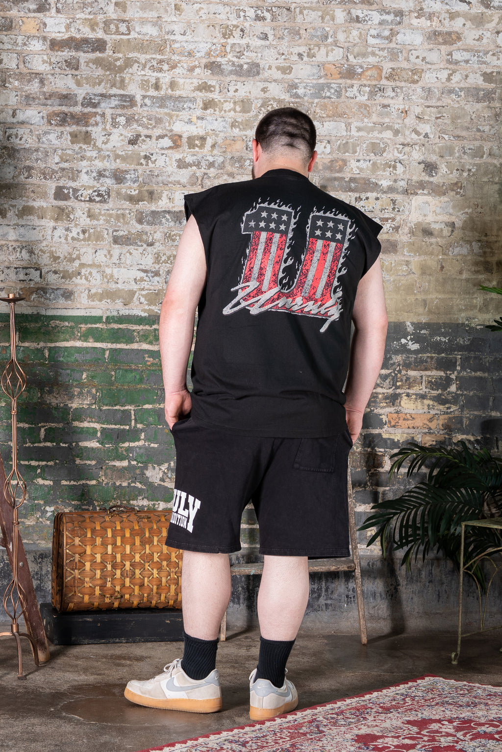 "FLAMES" MUSCLE TEE (BLACK)